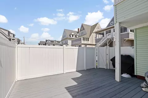 Exterior - 71 J St, Hull, MA 02045 photo 3 of 4