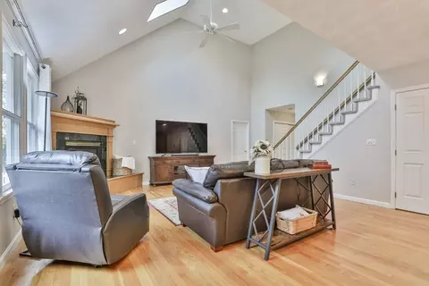 Living - 1 Memory Ln, Wakefield, MA 01880 photo 3 of 3
