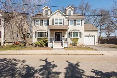 12 Waterloo St, Hyde Park, MA 02136
