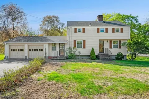 108 Prentice St, Holliston, MA 01746