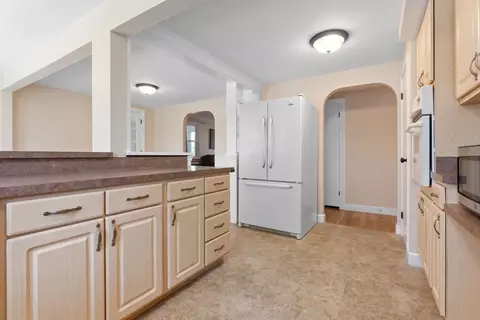 358 William St, Stoneham, MA 02180 photo 12