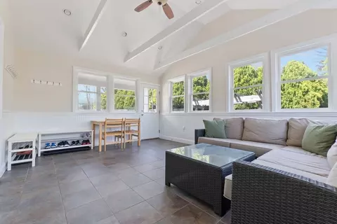 358 William St, Stoneham, MA 02180 photo 4