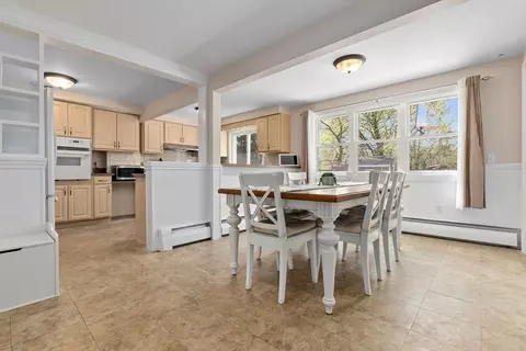 358 William St, Stoneham, MA 02180 photo 6