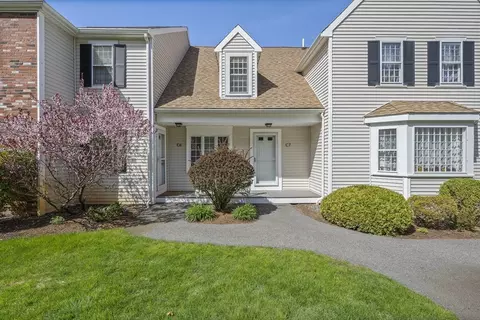 547 Washington St #C7, Pembroke, MA 02359