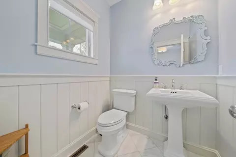 900 Greendale #1, Needham, MA 02492 photo 11