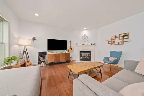 900 Greendale #1, Needham, MA 02492 photo 5