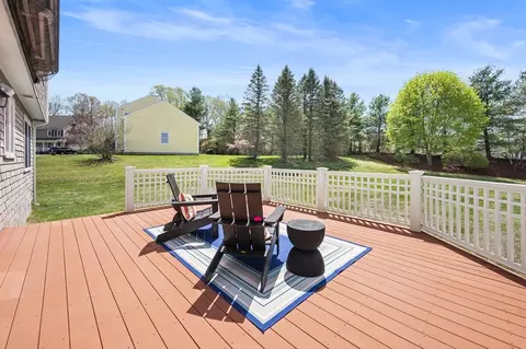 7 Heritage Ln, Canton, MA 02021 photo 3