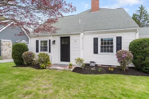 76 Union St, Natick, MA 01760