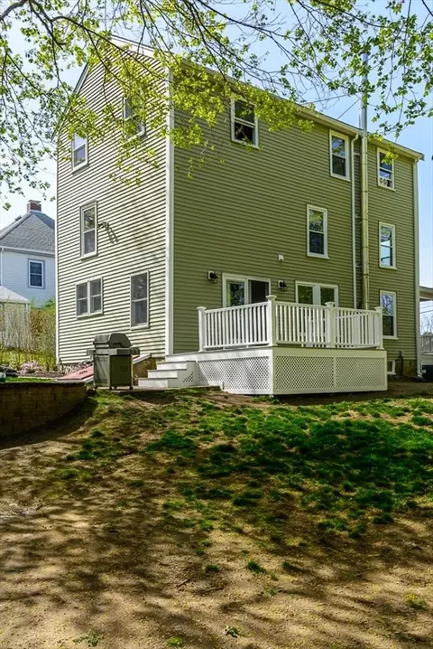 Exterior - 2 Longfellow St, Beverly, MA 01915 photo 9 of 9