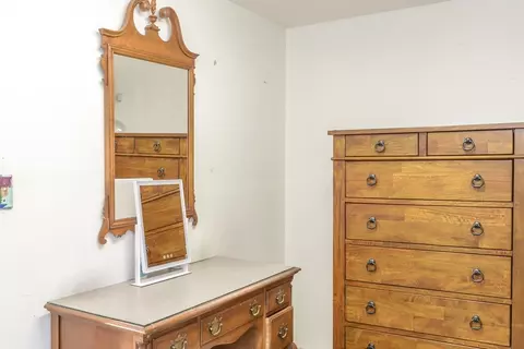 Bedroom - 2 Longfellow St, Beverly, MA 01915 photo 2 of 5