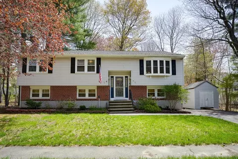 10 Tinkham Ave, Burlington, MA 01803