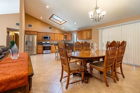 58 Last St, Fall River, MA 02724 photo 9