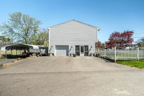 58 Last St, Fall River, MA 02724 photo 3
