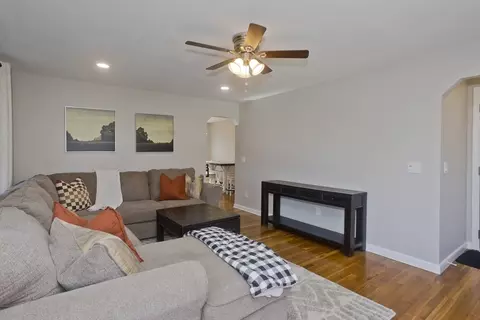 49 Hillside Dr, Springfield, MA 01118 photo 14