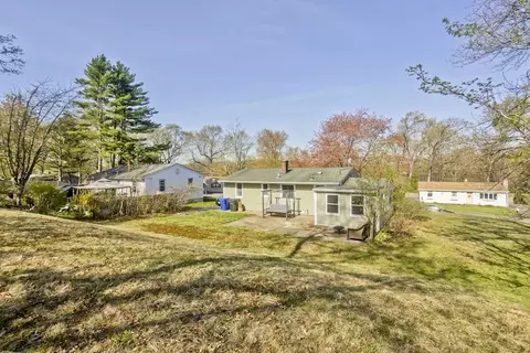 49 Hillside Dr, Springfield, MA 01118 photo 34