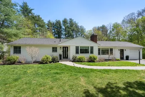 54 Red Barn Rd, Wayland, MA 01778