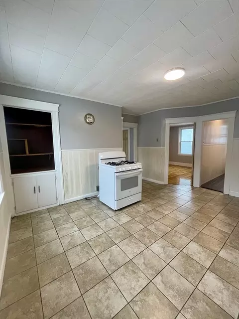 169 Ingleside Ave, Worcester, MA 01604 photo 8