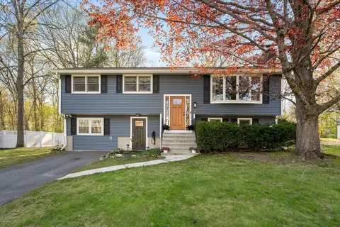 135 Butternut Ln, Methuen, MA 01844