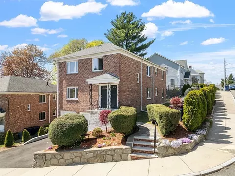 5 Spinney St #1, Boston, MA 02132