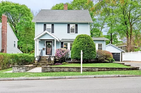 377 Grove St, Melrose, MA 02176