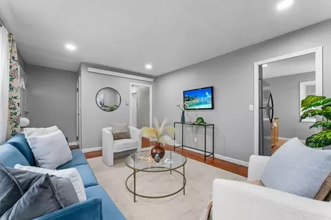 122 Baldwin Ave, Framingham, MA 01701 photo 4