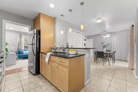 122 Baldwin Ave, Framingham, MA 01701 photo 5