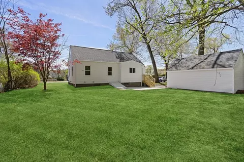 Exterior - 592 Prospect St, Chicopee, MA 01020 photo 3 of 5