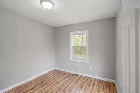 Bedroom - 592 Prospect St, Chicopee, MA 01020 photo 4 of 5