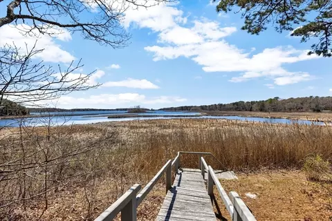 50 Bayshore Dr, Mashpee, MA 02649 photo 18