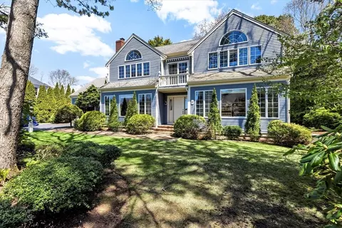 50 Bayshore Dr, Mashpee, MA 02649 photo 3