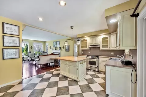 50 Bayshore Dr, Mashpee, MA 02649 photo 10