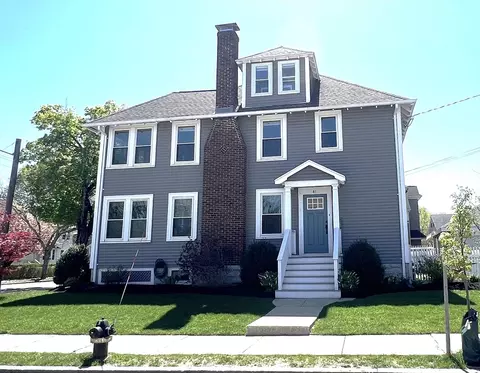81 Maynard St #2, Arlington, MA 02474