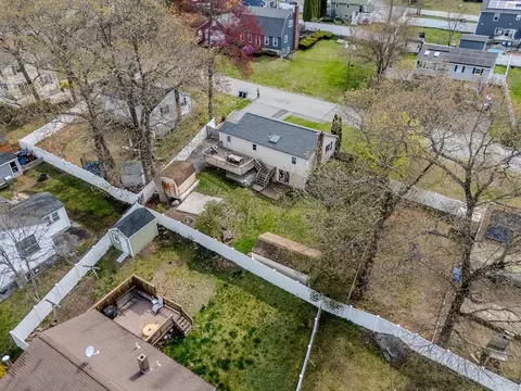 142 C St, Dracut, MA 01826 photo 26