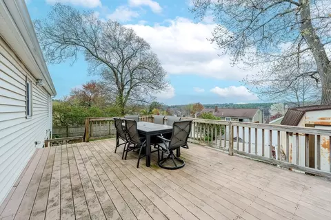 142 C St, Dracut, MA 01826 photo 24
