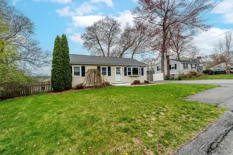 142 C St, Dracut, MA 01826 photo 32