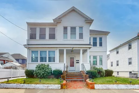 47 Dolphin Ave #1, Winthrop, MA 02152