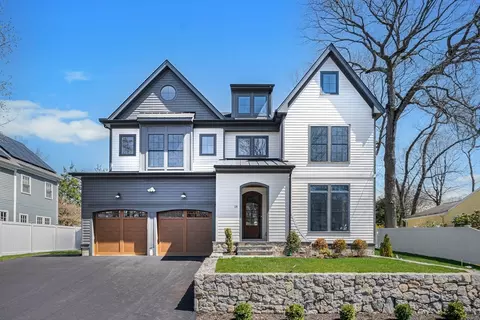 18 Ina Rd, Needham, MA 02492