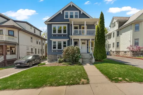 96 Redlands Rd #3, Boston, MA 02132