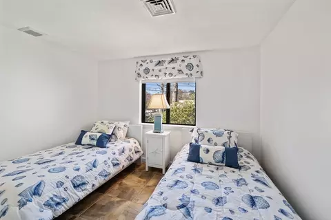 855 W Main St #11, Barnstable, MA 02630 photo 21