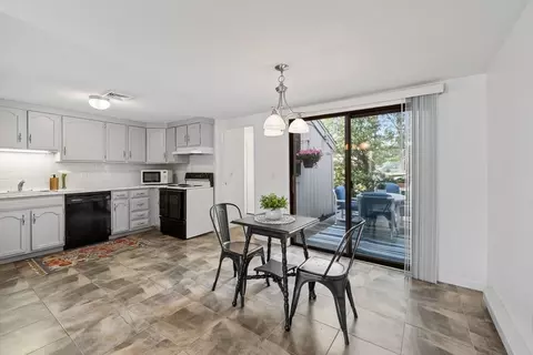 855 W Main St #11, Barnstable, MA 02630 photo 11