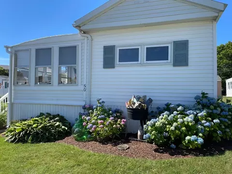 50 Kins Ct, Onset, MA 02558