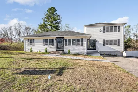 15 Edgelawn Ave, Chelmsford, MA 01863