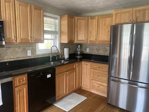 37 Scenic Ave, Webster, MA 01570 photo 13
