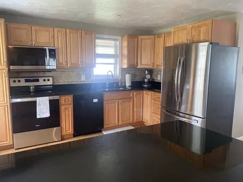 37 Scenic Ave, Webster, MA 01570 photo 14