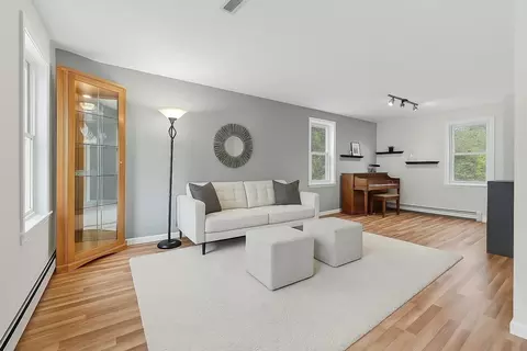 3 Macleod Ln, Acton, MA 01720 photo 4