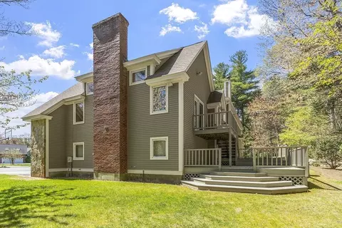 14 Carriage Ln, Reading, MA 01867 photo 40