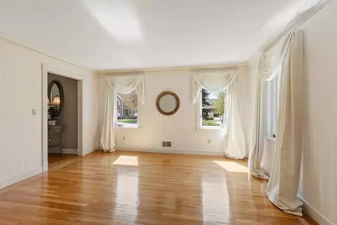 14 Carriage Ln, Reading, MA 01867 photo 7