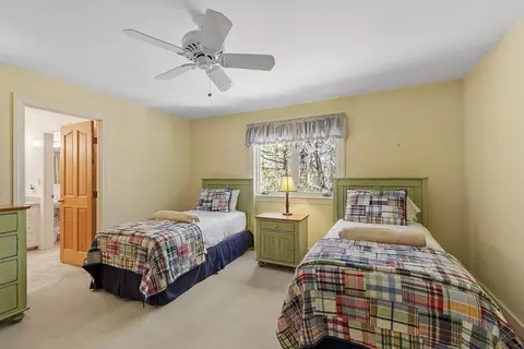 14 Carriage Ln, Reading, MA 01867 photo 31