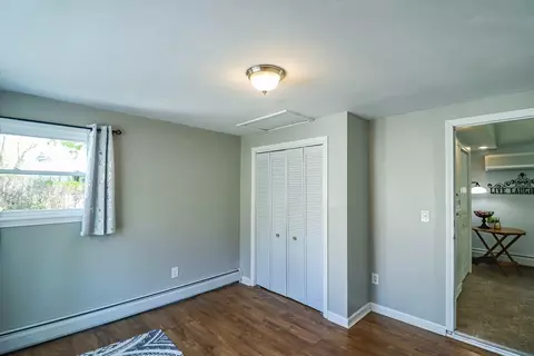 1114 Allen St, Springfield, MA 01118 photo 16