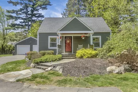 26 Hassler St, Westfield, MA 01085
